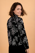 T2370 FLORAL PRINT EYELET TOP