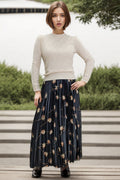 LS63021 SWEATER (OFF WHT, BLK)