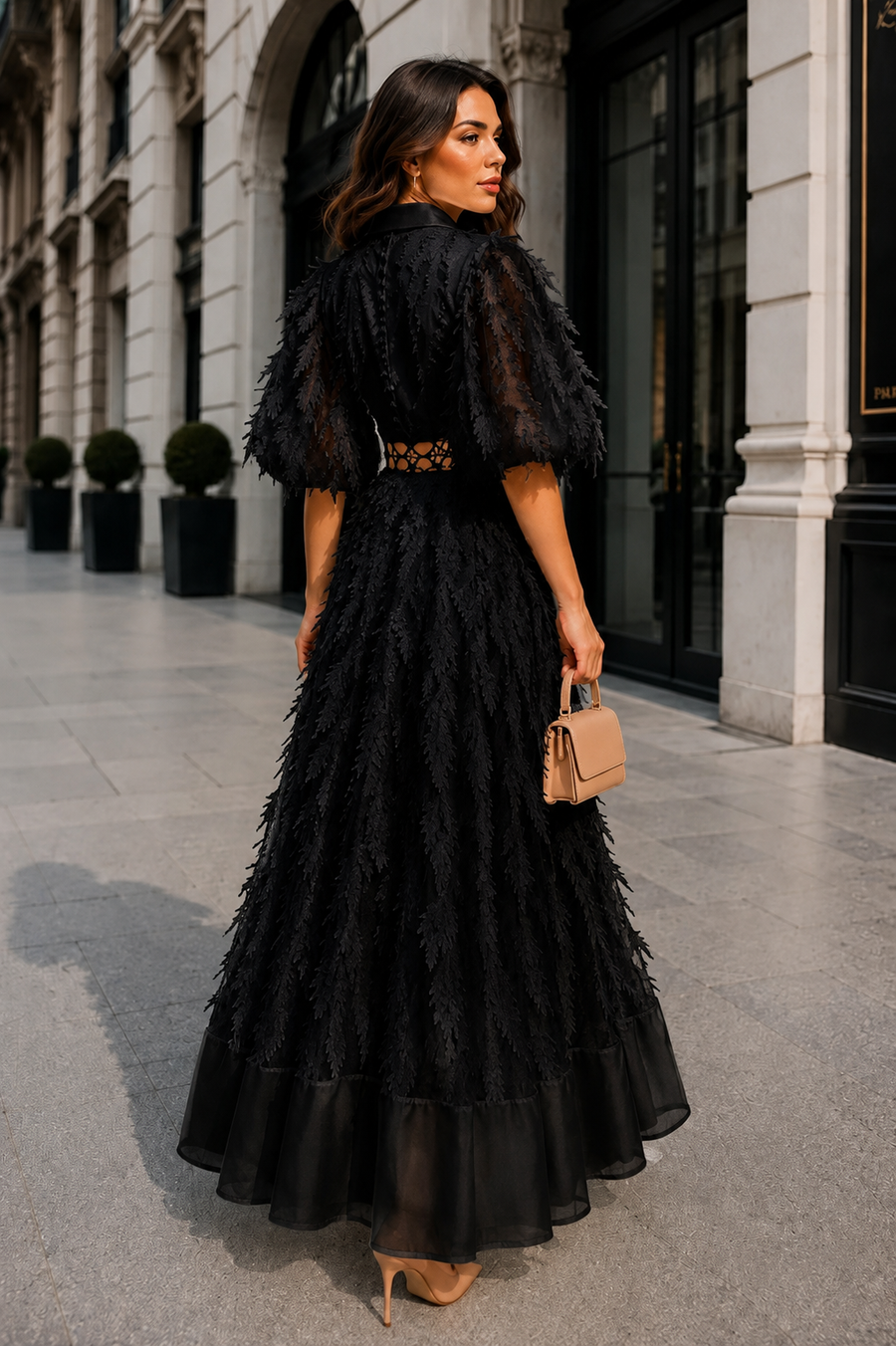 C3175 LUXE FEATHER-LEAF ORGANZA MAXI DRESS (WHT, BLK)