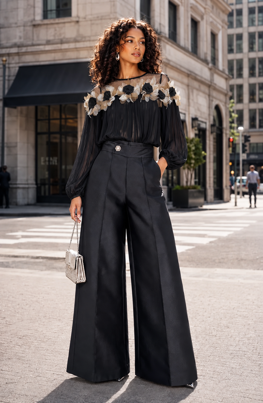 W6638 PLEATED FLORAL APPLIQUÉ TOP