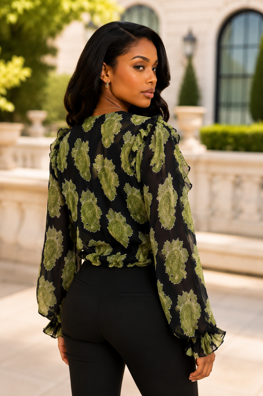 X8071 PAISLEY VNECK RUFFLE TOP (BLK, WHT)