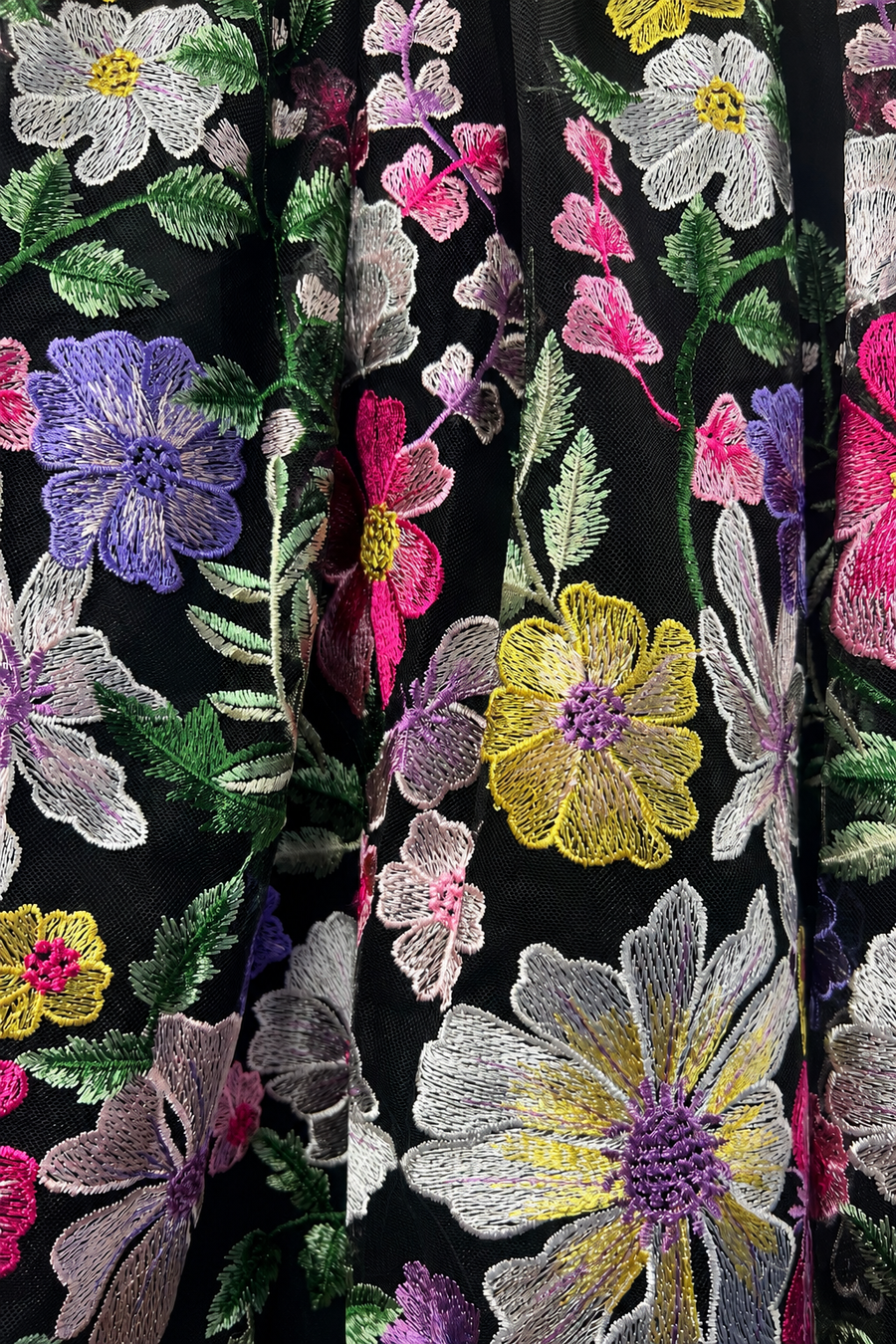 CH929 SECRET GARDEN FLORAL EMBROIDERED MIDI SKIRT