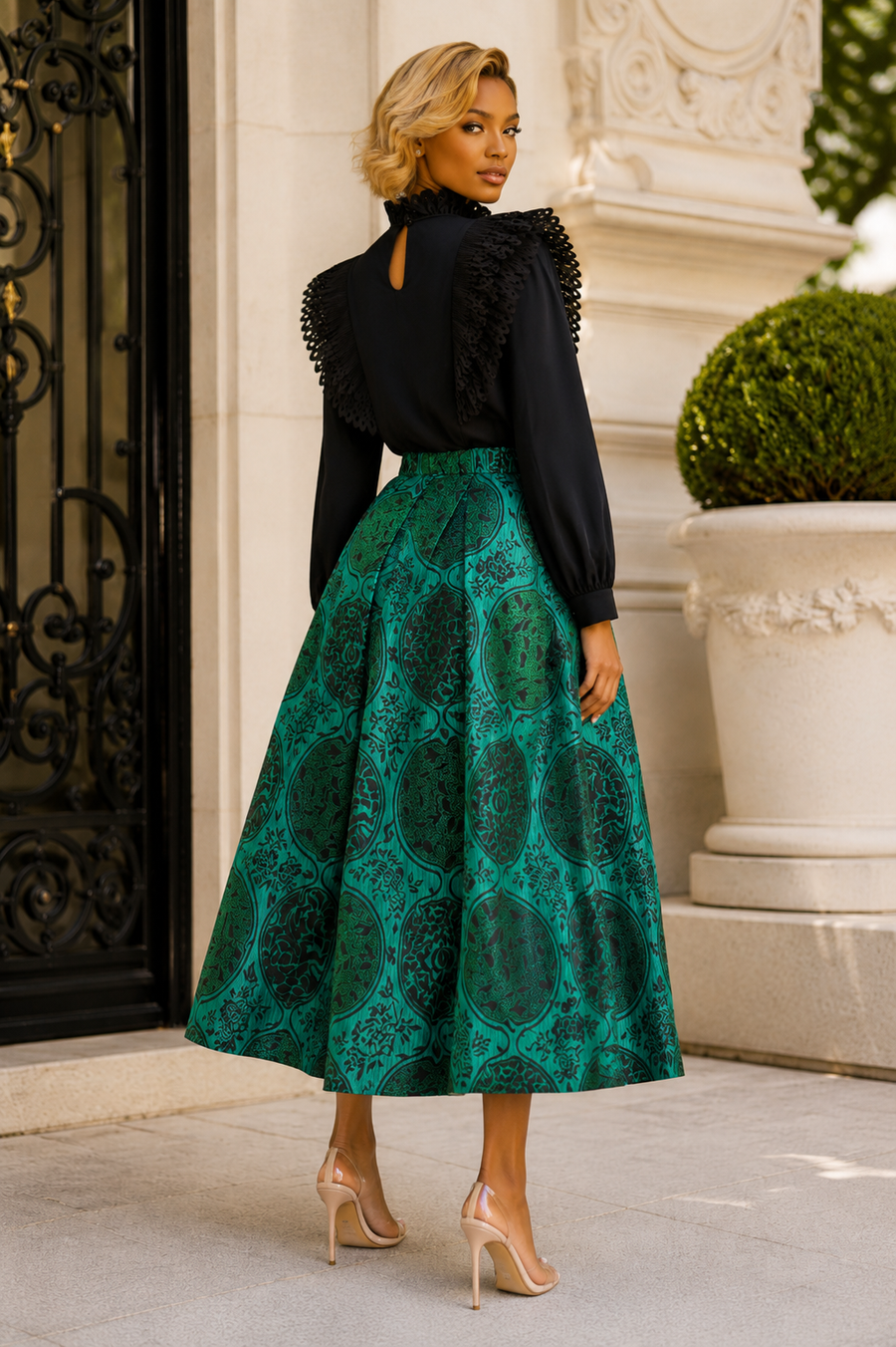TL90651 FLORAL BROCADE SKIRT
