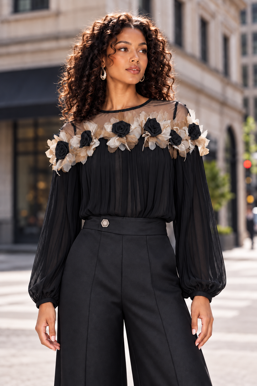 W6638 PLEATED FLORAL APPLIQUÉ TOP