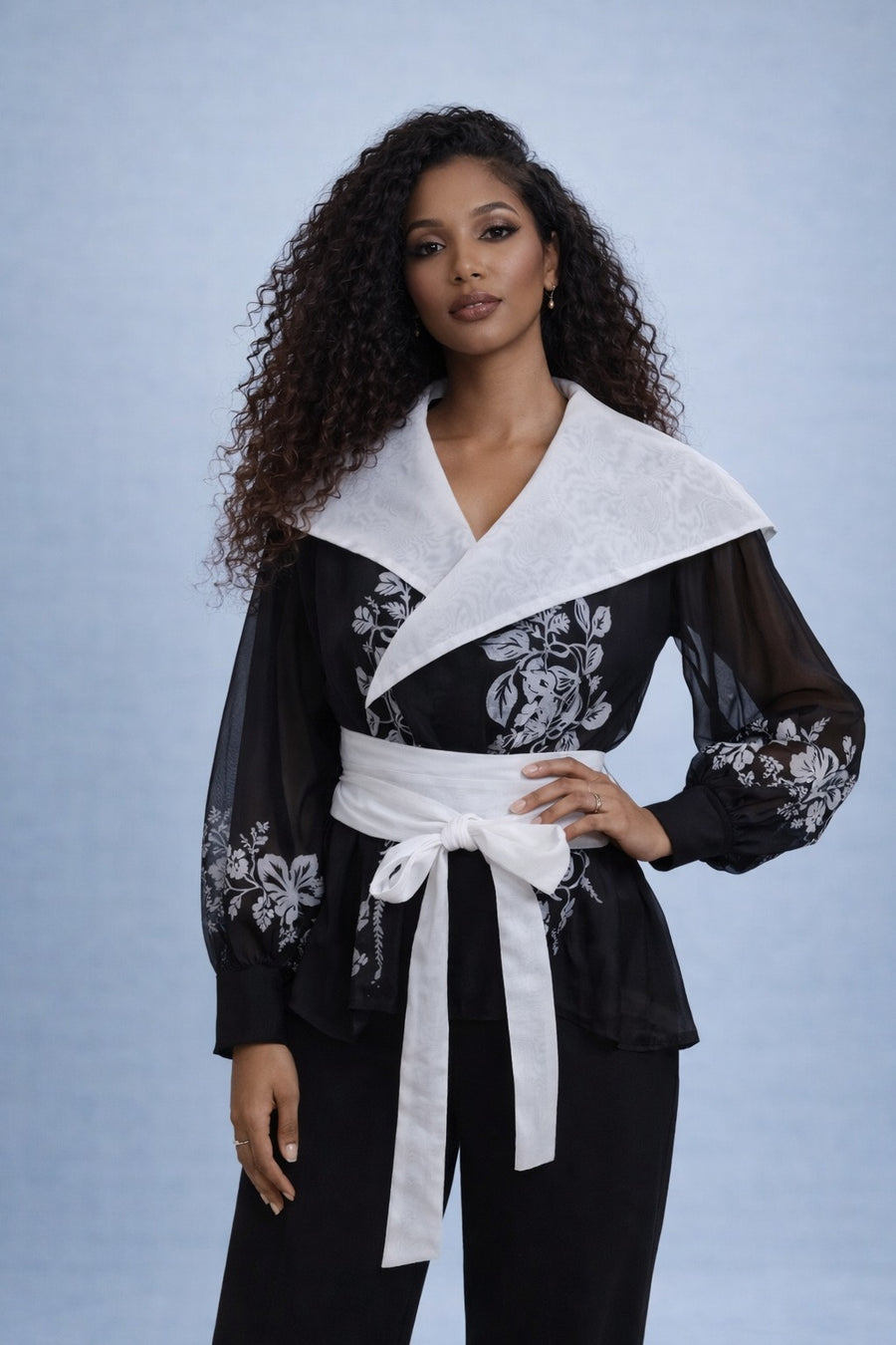 X7211 CONTRAST COLLAR WRAP TOP