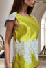 YELLOW / M